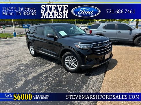 Used 2025 Ford Explorer Active w/ Active Comfort Package RWD image 1