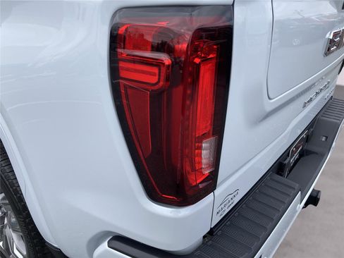 New 2026 GMC Sierra 1500 Denali w/ Denali Reserve Package image 35