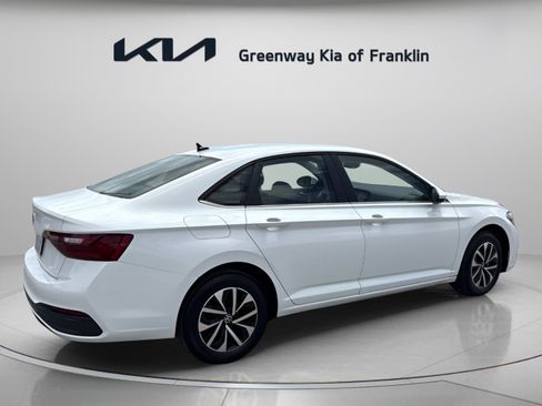 Used 2024 Volkswagen Jetta S FWD image 5