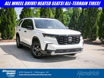 Used 2025 Honda Pilot TrailSport