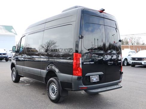 Used 2022 Mercedes-Benz Sprinter 2500 w/ Acoustic Package image 15