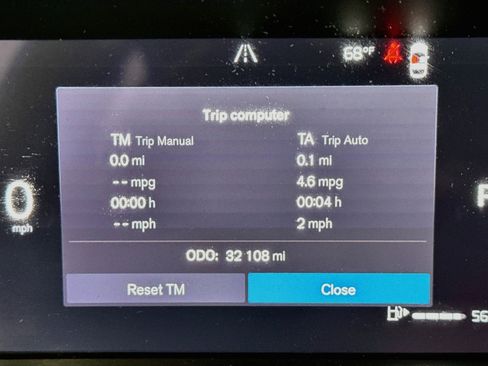 Used 2024 Volvo XC60 B5 Plus w/ Climate Package AWD/4WD image 17
