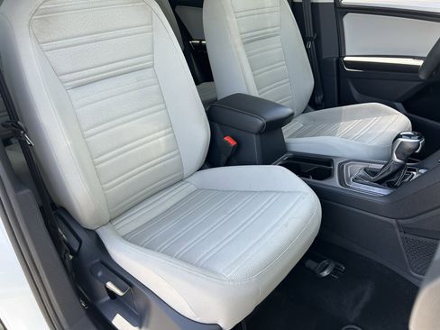 Used 2023 Volkswagen Tiguan S FWD image 8