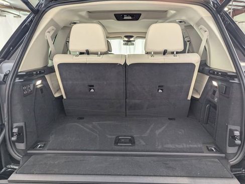 Used 2023 BMW X7 xDrive40i w/ Executive Package image 30