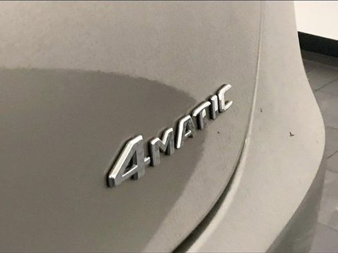 Used 2023 Mercedes-Benz GLC 300 4MATIC Coupe image 8