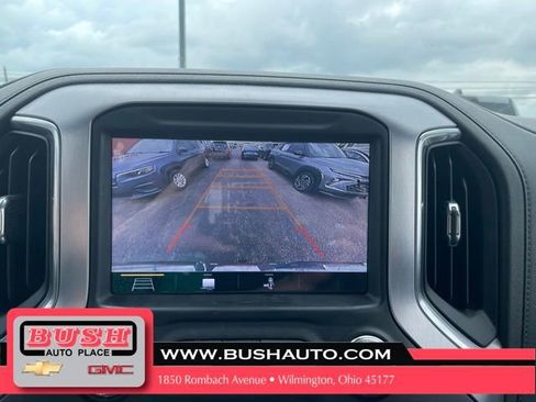 Used 2019 GMC Sierra 1500 SLT w/ SLT Premium Plus Package AWD/4WD image 17