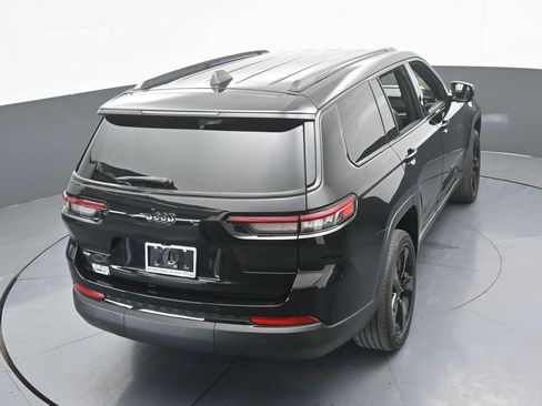 Used 2021 Jeep Grand Cherokee L Laredo image 52