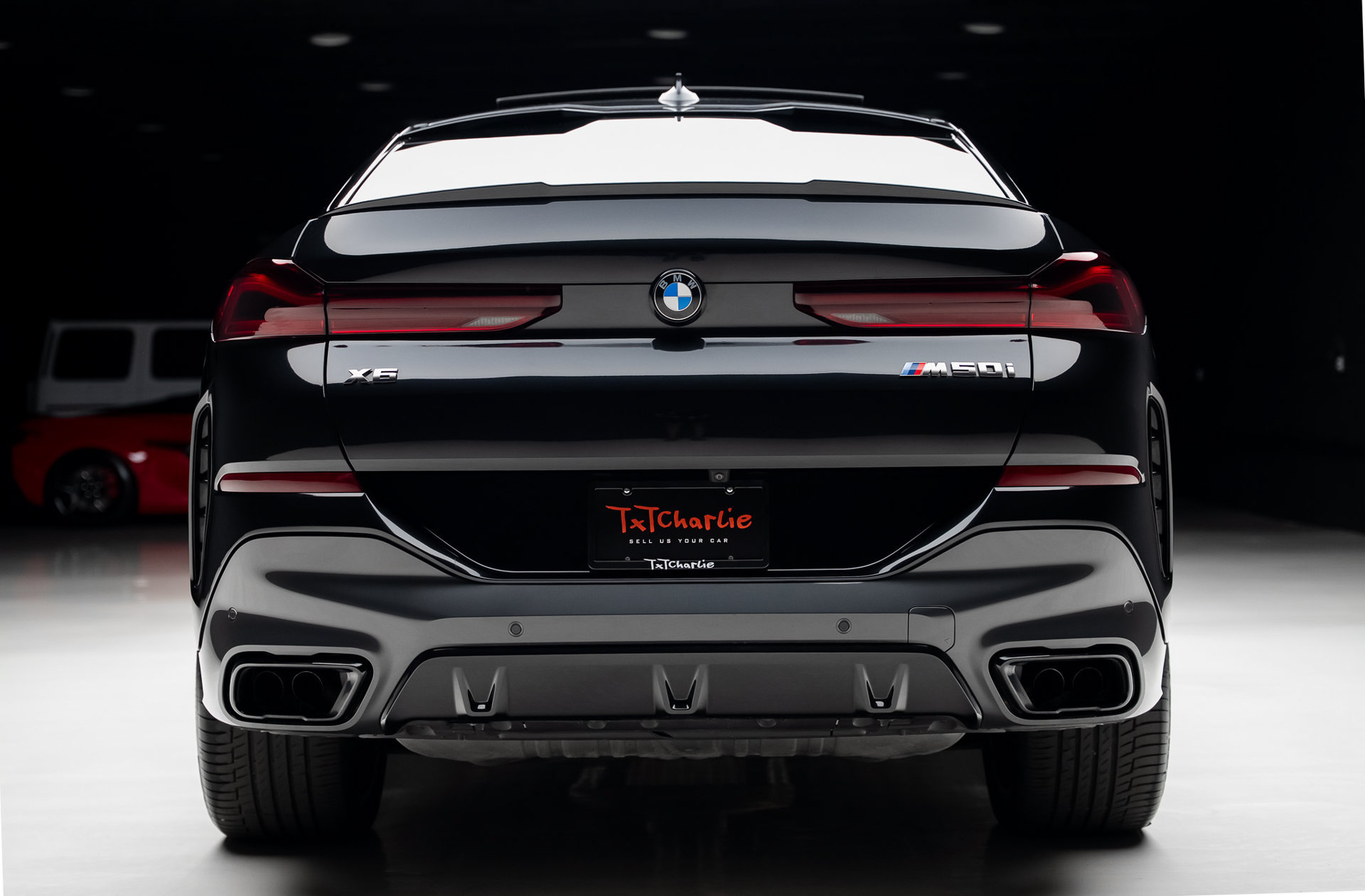 Used 2022 BMW X6 M50i w/ Premium Package AWD/4WD image 26