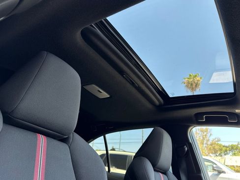 Certified 2023 Toyota Corolla SE w/ SE Premium Package image 22