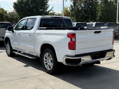 Used 2022 Chevrolet Silverado 1500 LTZ AWD/4WD image 7