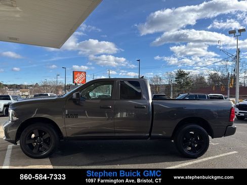 Used 2019 RAM 1500 Express w/ Express Value Package image 4