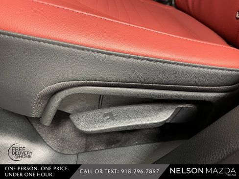 Used 2024 Kia Sportage SX image 37