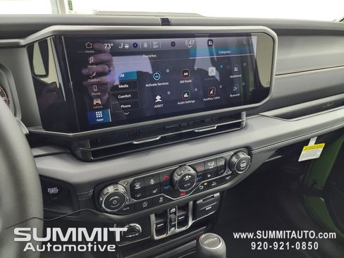 New 2026 Jeep Gladiator Sport image 11