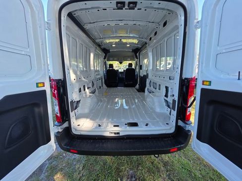 New 2026 Ford Transit 250 148 Medium Roof image 23