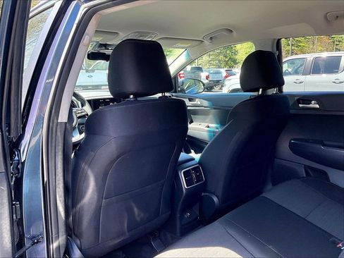 Used 2022 Kia Sportage LX w/ LX AWD Value Edition Package image 22