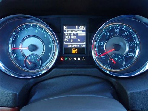 Used 2013 Chrysler Town & Country Touring-L w/ Driver Convenience Group image 24