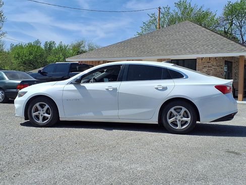 Used 2017 Chevrolet Malibu LS image 17