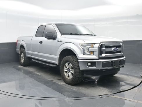 Used 2015 Ford F150 XLT w/ Snow Plow Prep Package image 9