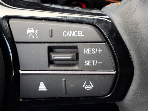 Used 2023 Honda HR-V Sport image 30