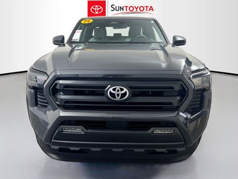 Used 2024 Toyota Tacoma SR5 RWD image 10