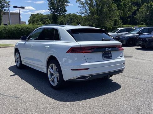 Certified 2023 Audi Q8 Premium w/ Convenience Package AWD/4WD image 7