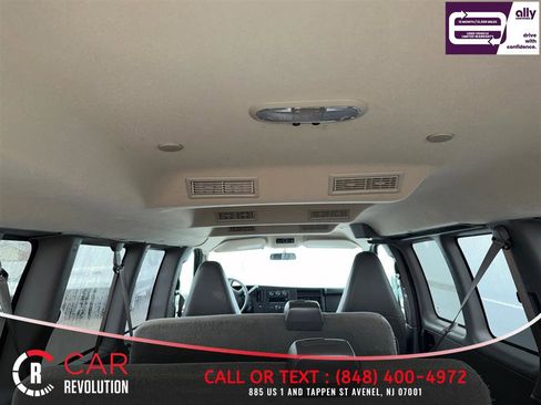 Used 2023 Chevrolet Express 3500 LS image 7
