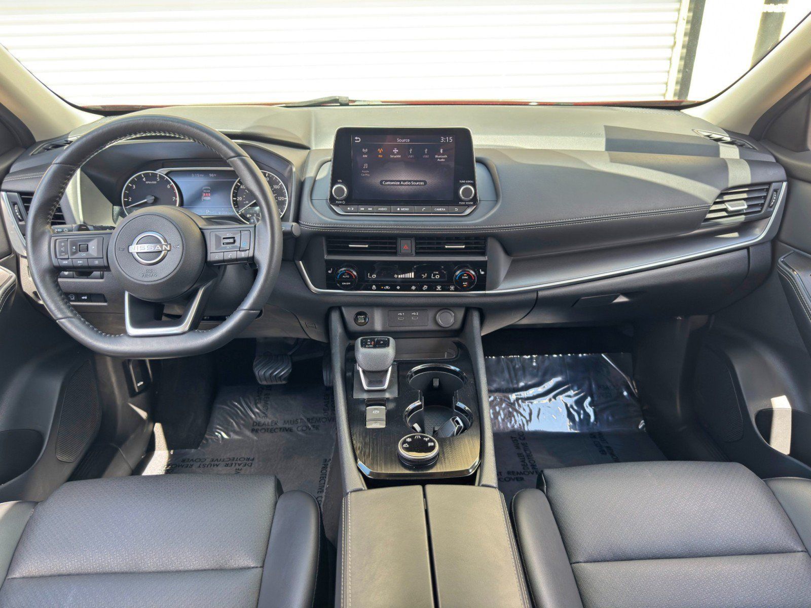 Used 2024 Nissan Rogue SV w/ SV Premium Package AWD/4WD image 12