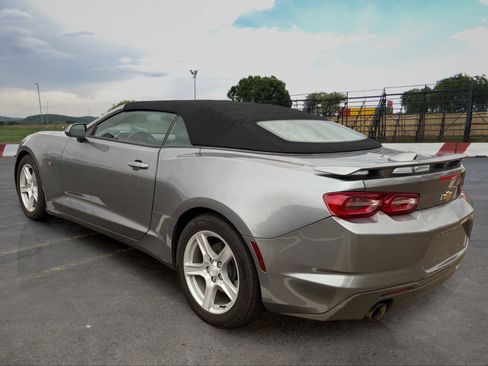 Used 2020 Chevrolet Camaro LT RWD image 4