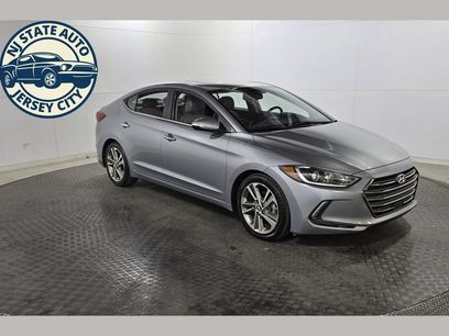 Used 2017 Hyundai Elantra Limited w/ Limited Ultimate Package 05