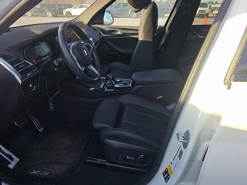 Used 2024 BMW X3 M40i image 9