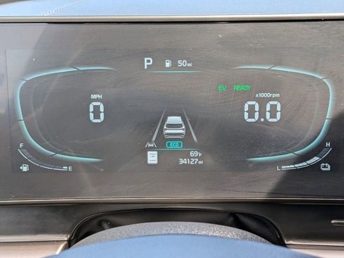 Certified 2025 Kia Sportage EX AWD/4WD image 15