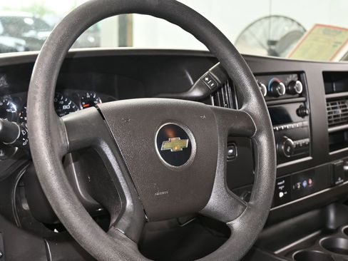 Used 2019 Chevrolet Express 2500 image 13