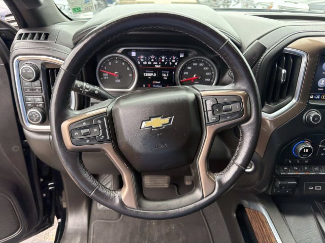 Used 2021 Chevrolet Silverado 1500 High Country w/ Technology Package AWD/4WD image 28