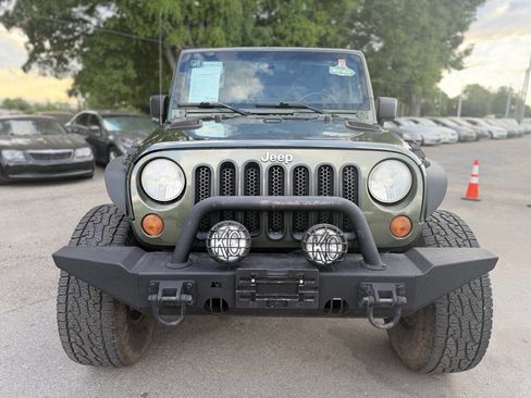 Used 2007 Jeep Wrangler Unlimited X AWD/4WD image 2
