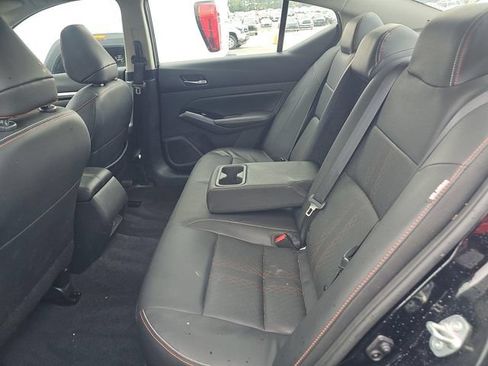 Used 2025 Nissan Altima 2.5 SR w/ SR Premium Package FWD image 3