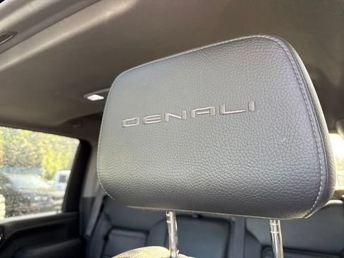 Used 2020 GMC Sierra 3500 Denali w/ Denali Ultimate Package AWD/4WD image 25