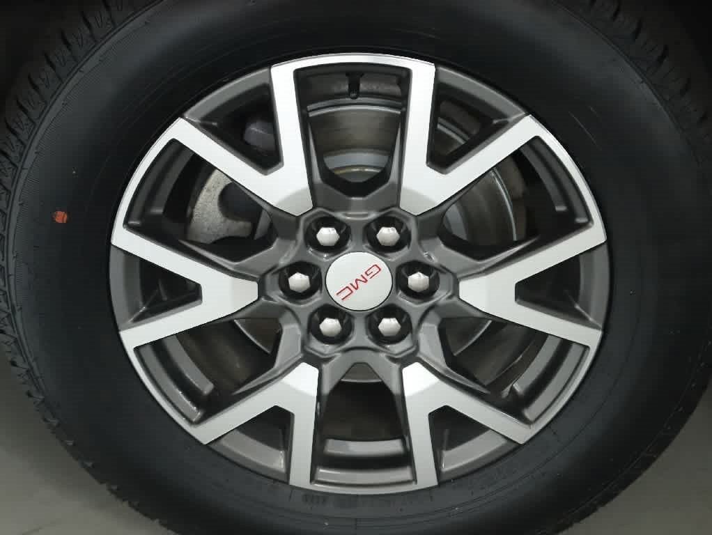 Used 2020 GMC Acadia SLE w/ Driver Convenience Package FWD image 38