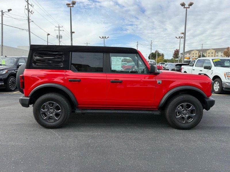 Certified 2024 Ford Bronco Big Bend AWD/4WD image 2