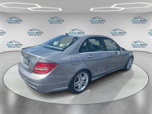 Used 2014 Mercedes-Benz C 250 Sedan image 5