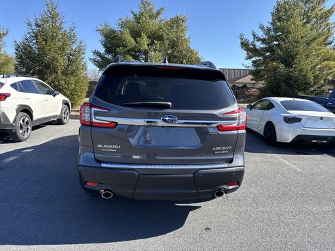 New 2026 Subaru Ascent Limited image 7