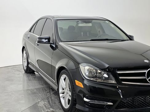 Used 2014 Mercedes-Benz C 250 Sedan image 6