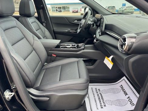 New 2026 Chevrolet Equinox LT w/ Convenience Package II image 19