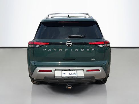 Used 2023 Nissan Pathfinder SL image 4