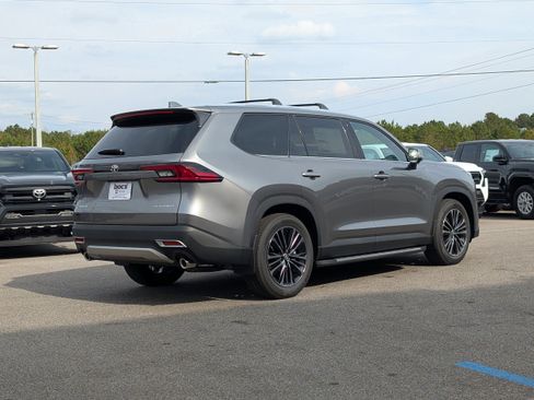 New 2026 Toyota Grand Highlander AWD Hybrid image 5