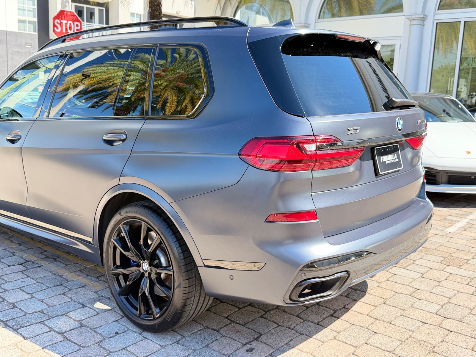 Used 2021 BMW X7 M50i AWD/4WD image 13