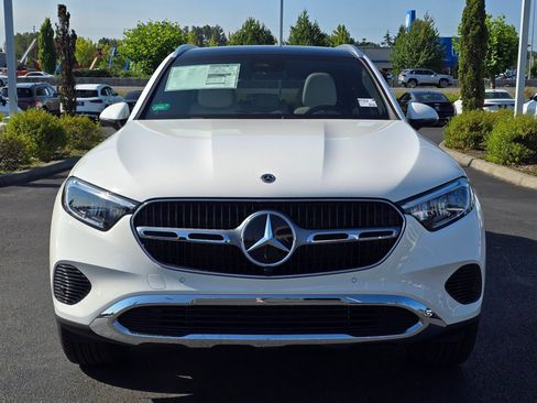 New 2026 Mercedes-Benz GLC 350e 4MATIC image 9