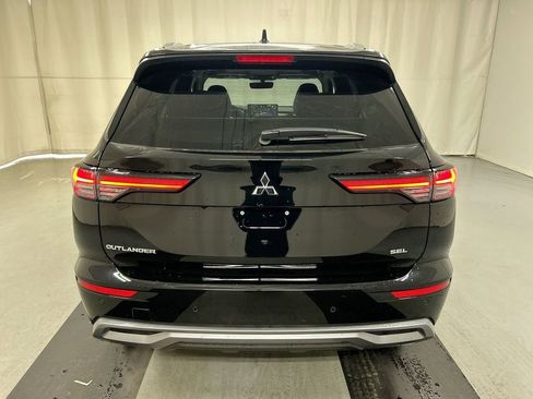 New 2025 Mitsubishi Outlander SEL image 10