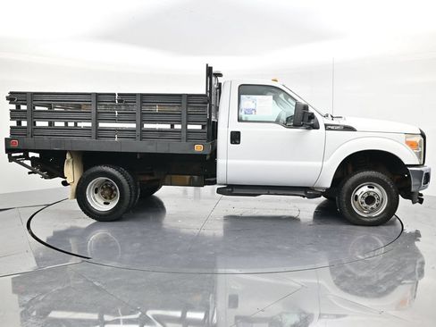 Used 2014 Ford F350 XL w/ XL Value Package AWD/4WD image 4