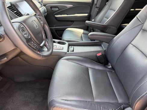 Used 2023 Honda Ridgeline RTL-E image 6