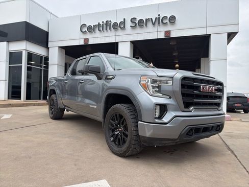 Used 2020 GMC Sierra 1500 Elevation w/ Elevation Value Package image 1